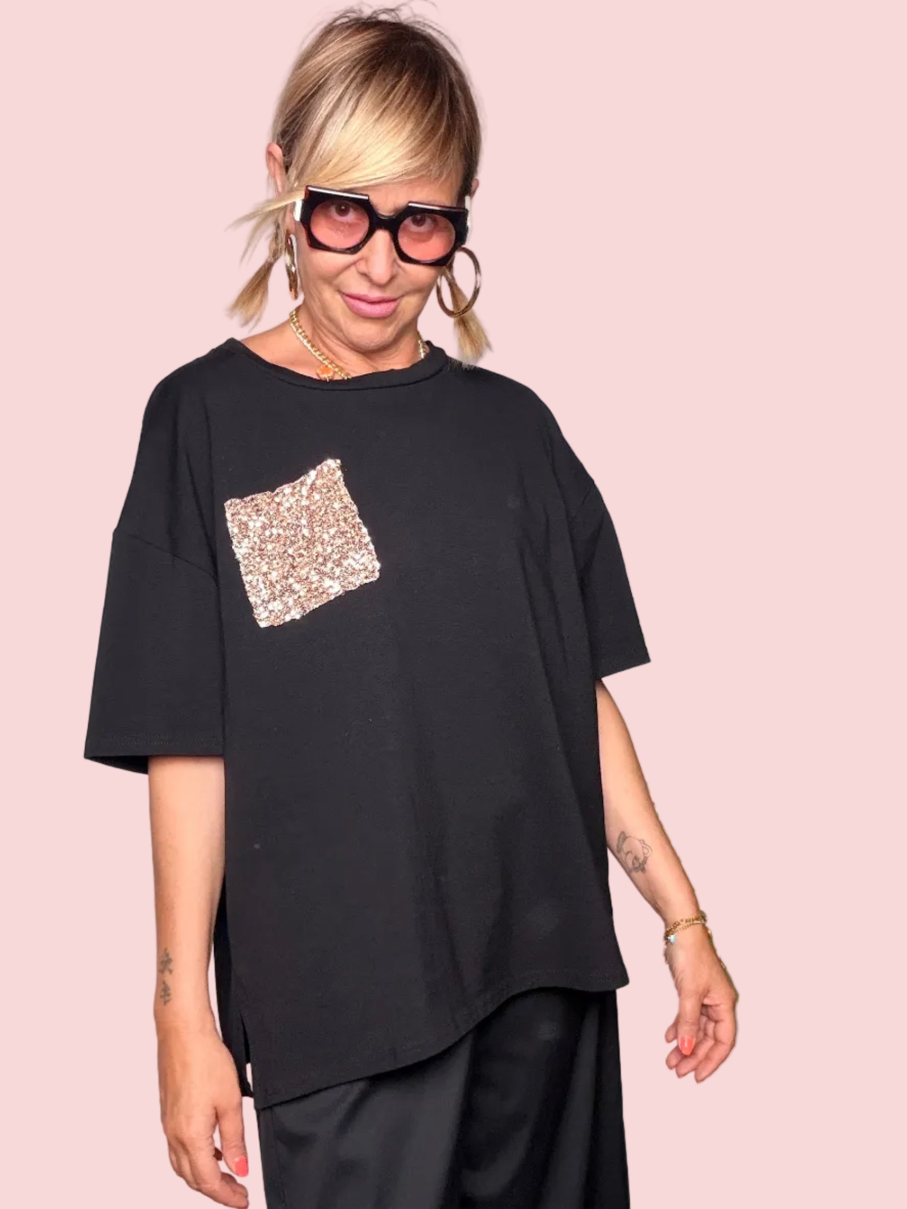T-shirt Oversize con Tasca Glitter