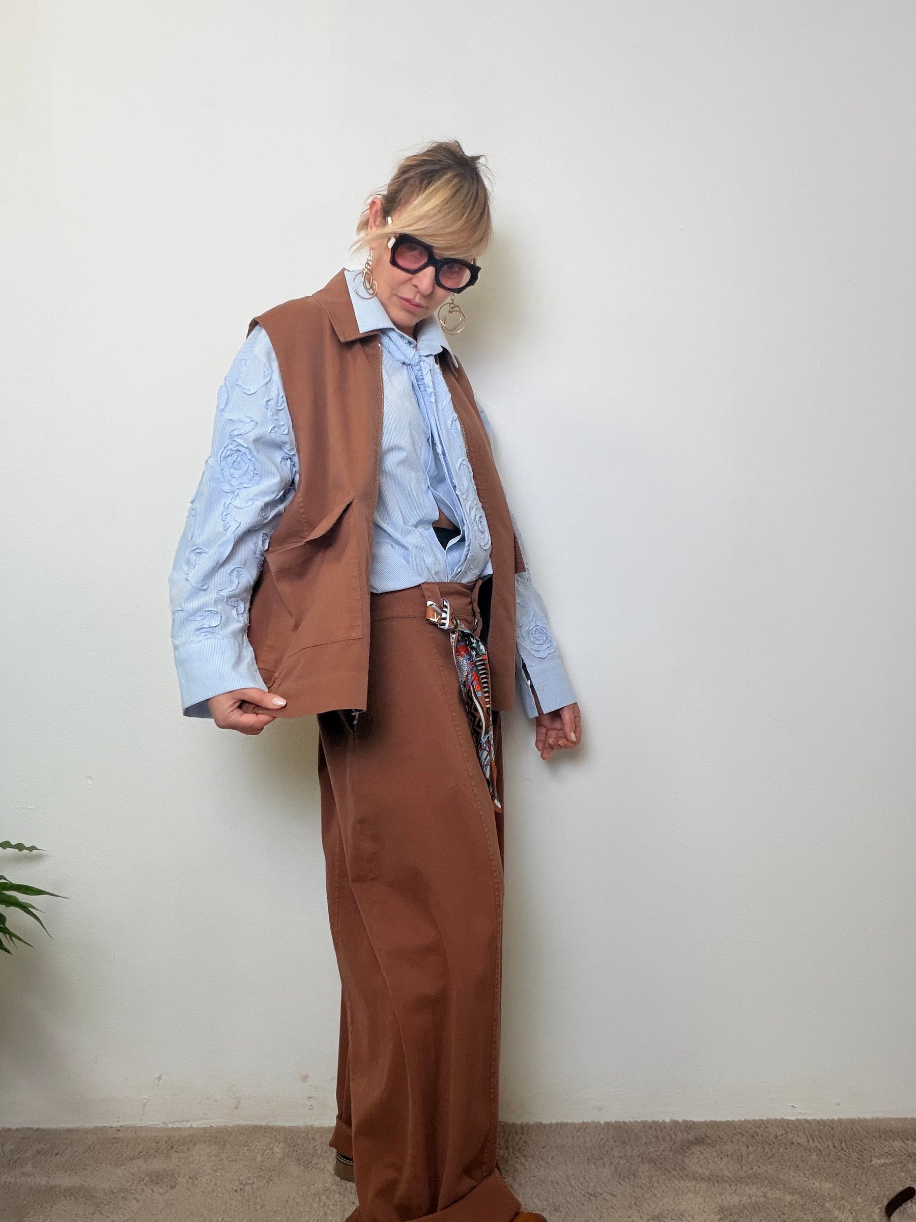 Gilet Oversize Marrone in Cotone con Foulard Etnico