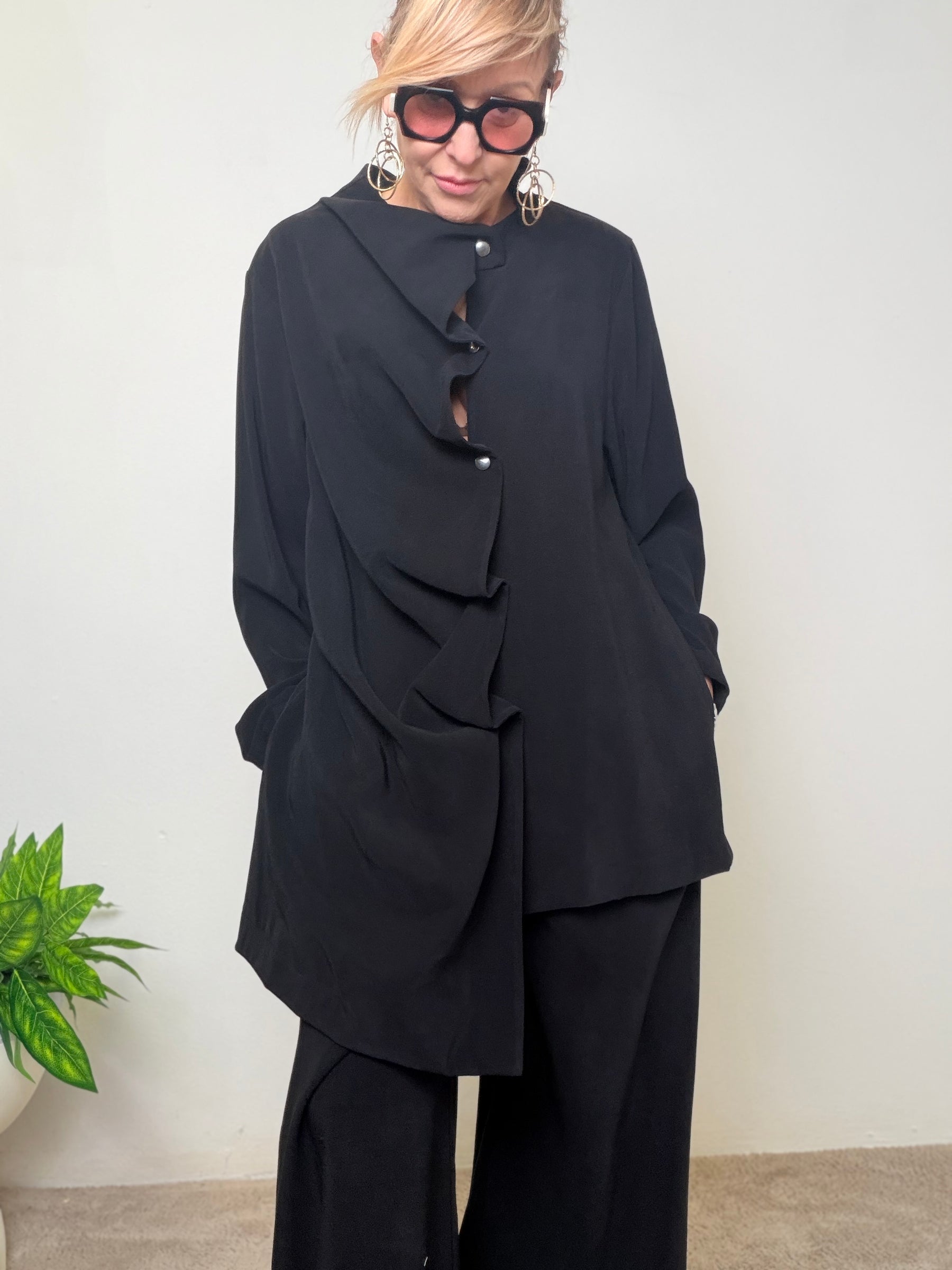 Giacca Asimmetrica con Bottoni Laterali - Marrone e Nero