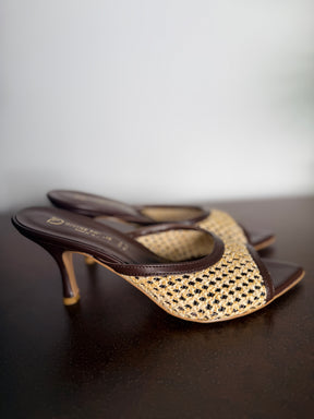 Mule Tacco Rafia e Pelle Open Toe — Divine Follie