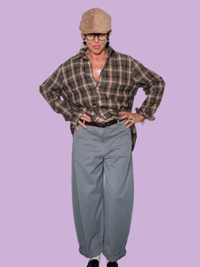 Pantalone a ovetto Deja Vu grigio con gamba ampia e risvolto al fondo