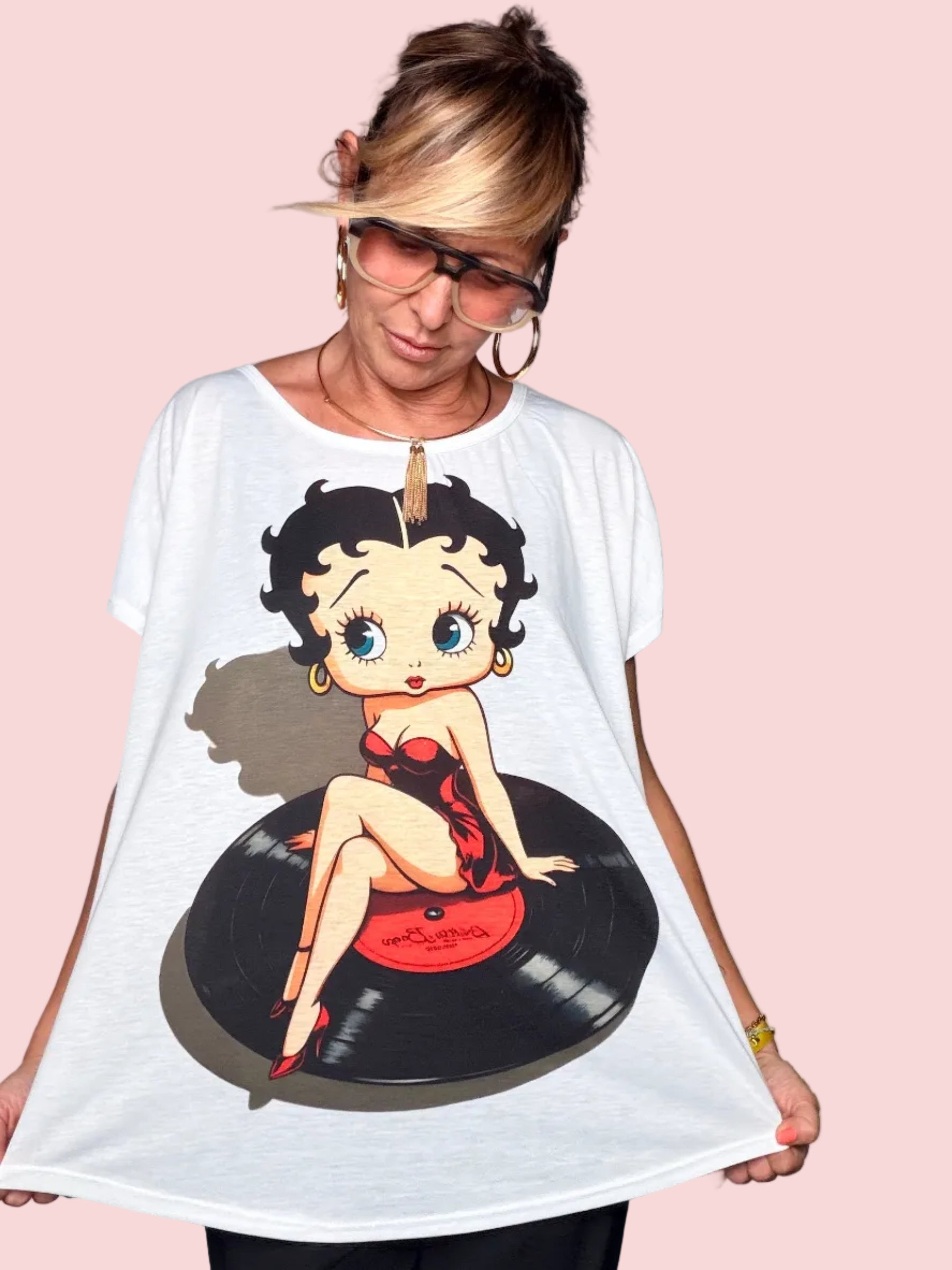 T-Shirt Oversize con Stampa Artistica