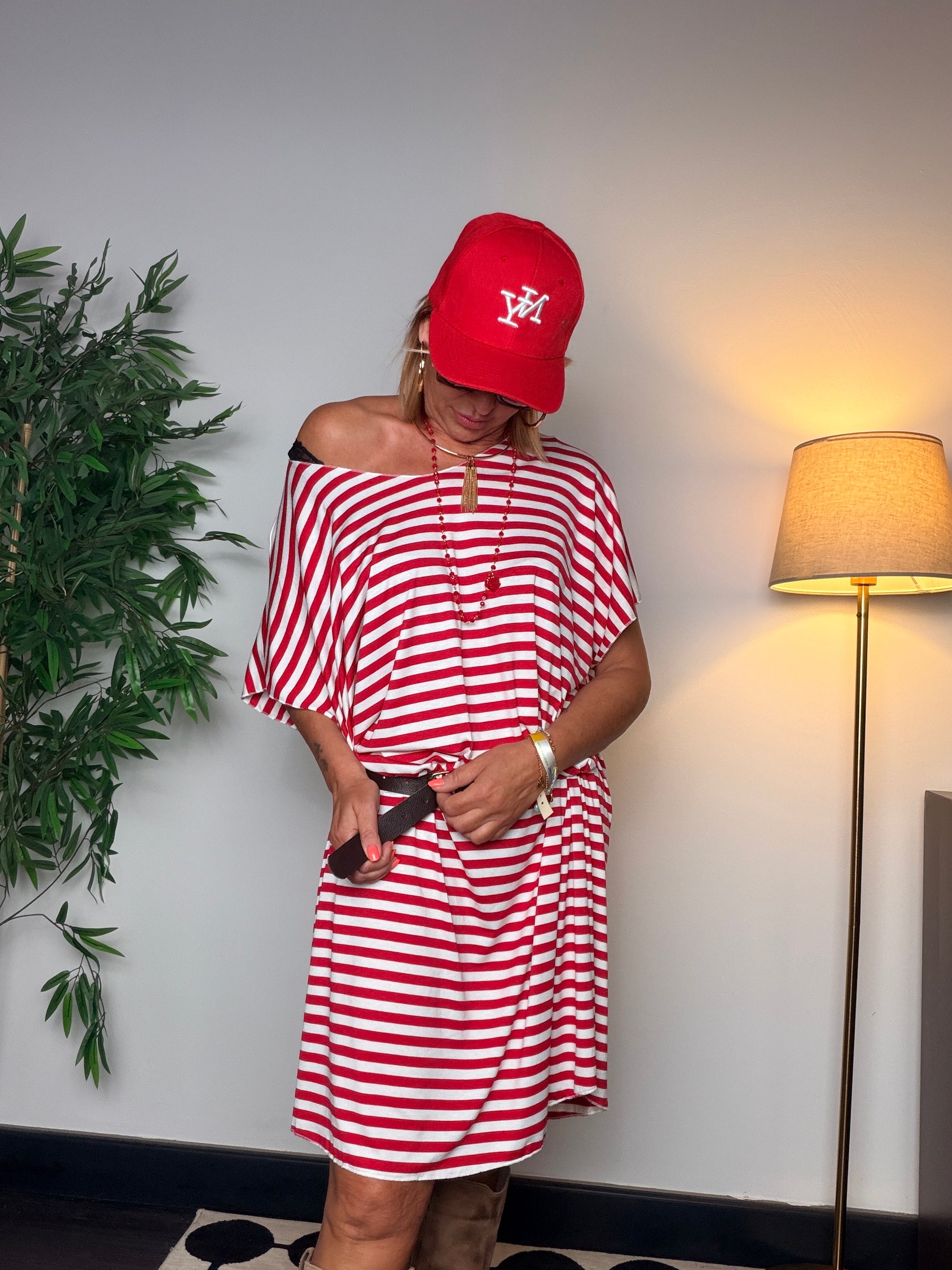 Abito a Righe Oversize – Disponibile in più colori