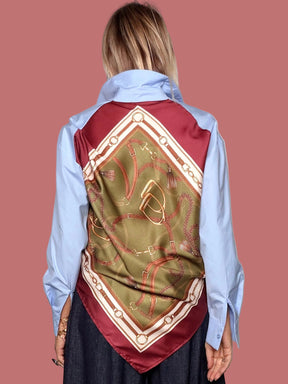 Camicia azzurra con retro foulard fantasia