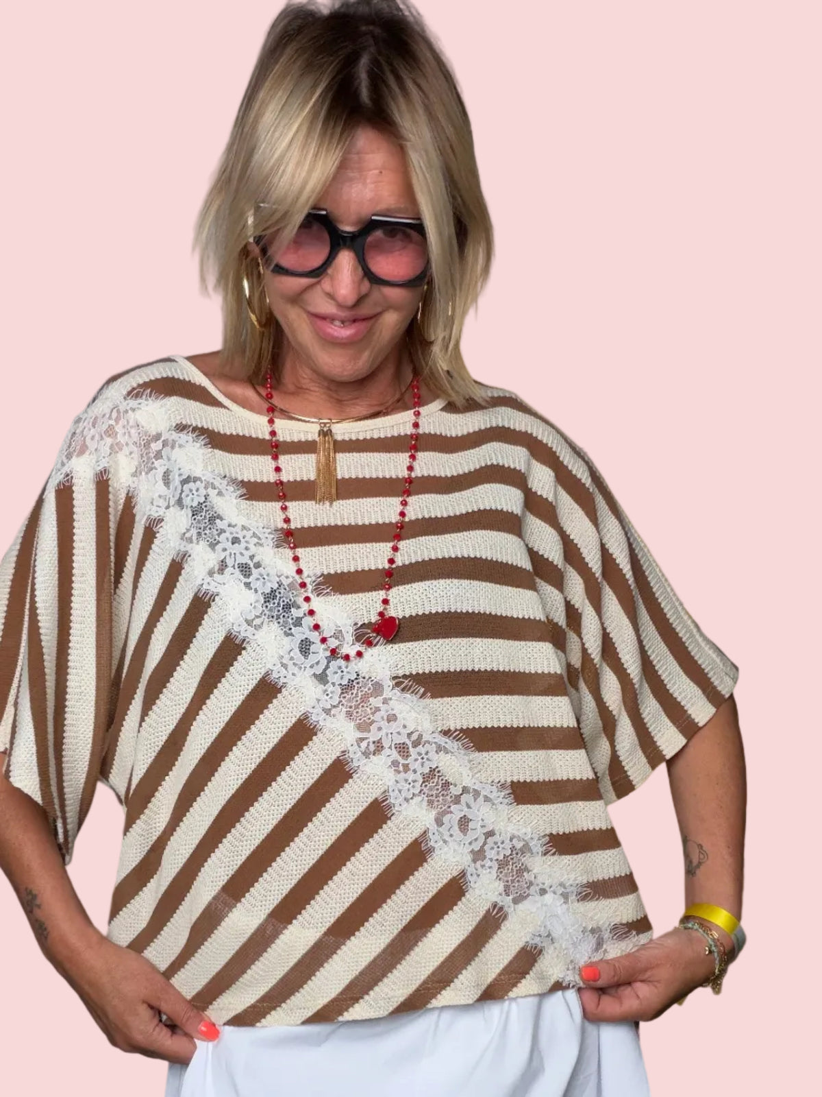 Maglia a Righe con Inserto in Pizzo