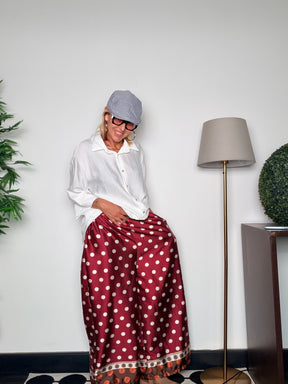 Pantaloni Palazzo a Pois in Raso – Cammello e Bordeaux
