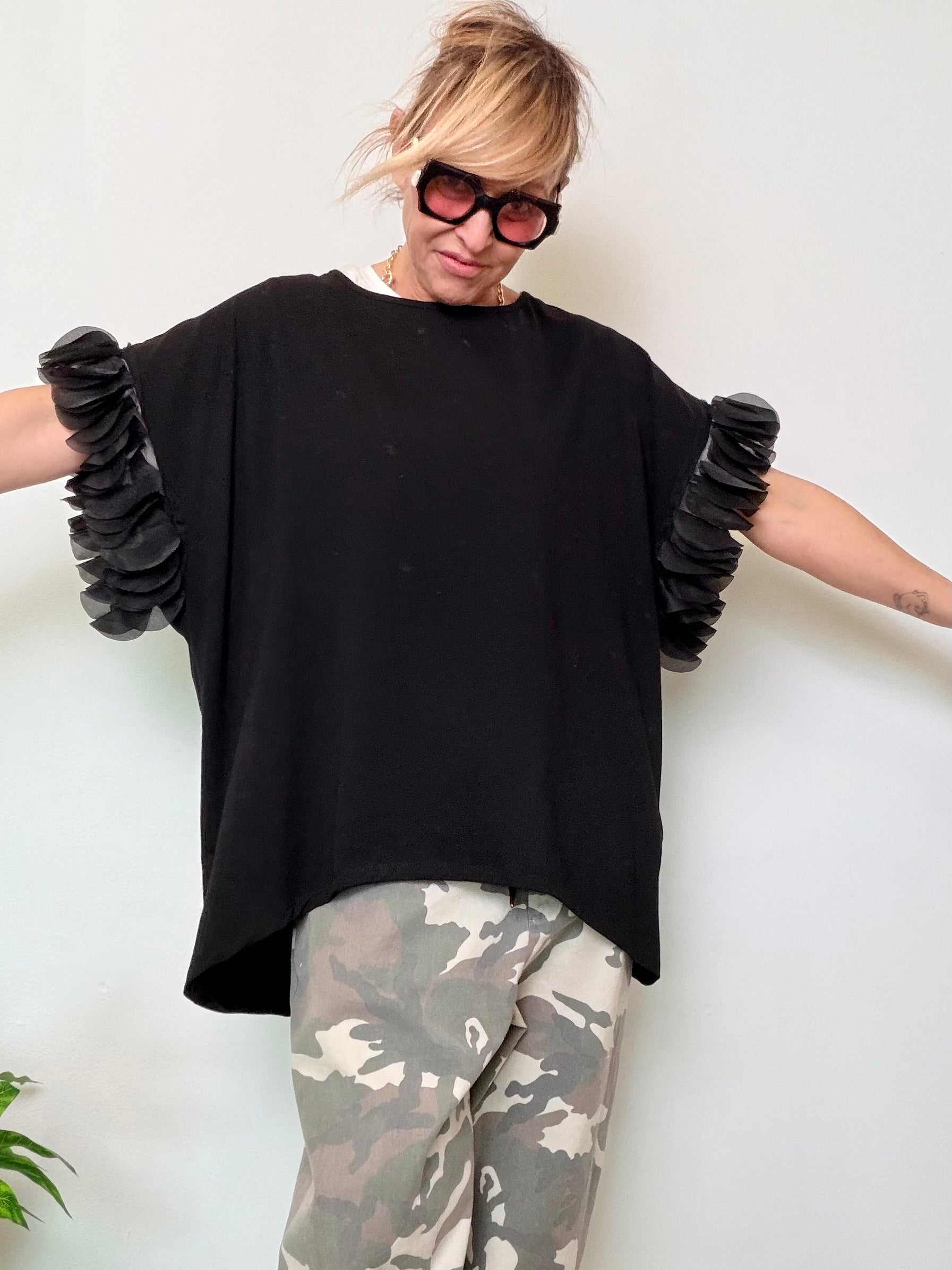 T-Shirt c/applicazione manica