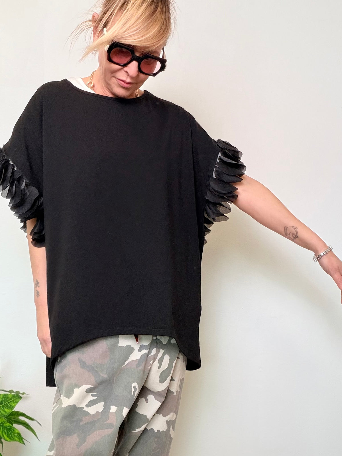 T-Shirt c/applicazione manica