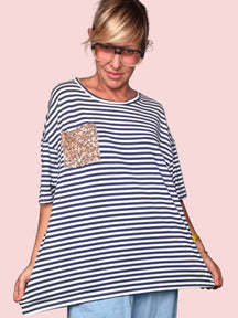 T-shirt Oversize a Righe con Tasca Glitter