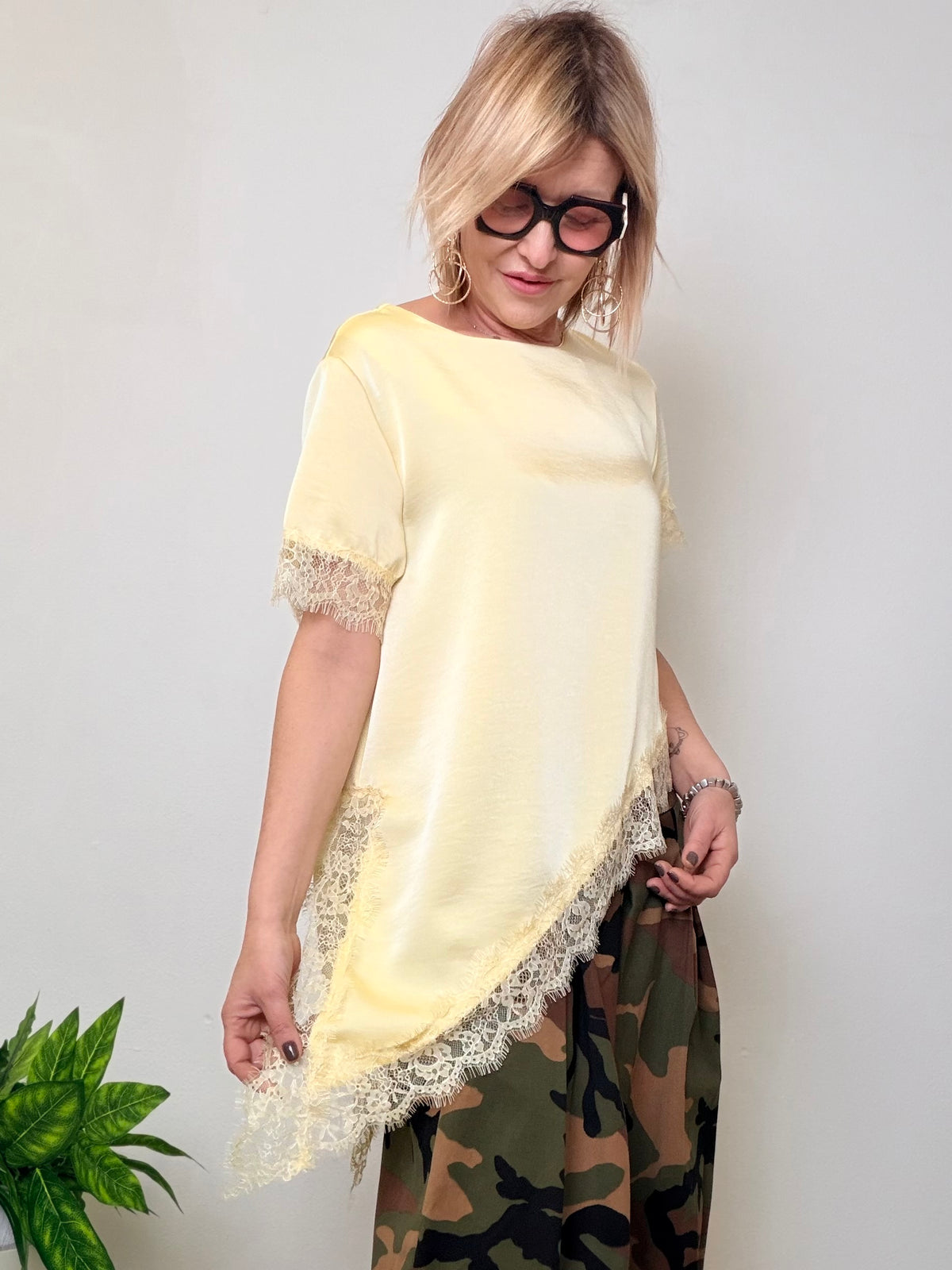 Maglia con inserti in pizzo