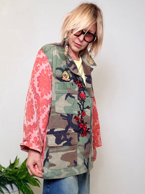 Giacca Militare Vintage con Maniche fantasia  e Ricamo Floreale