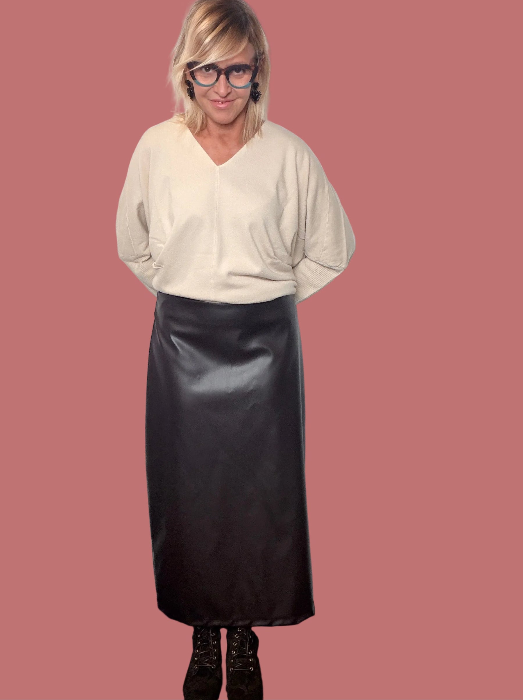 Gonna lunga in ecopelle elasticizzata con spacco