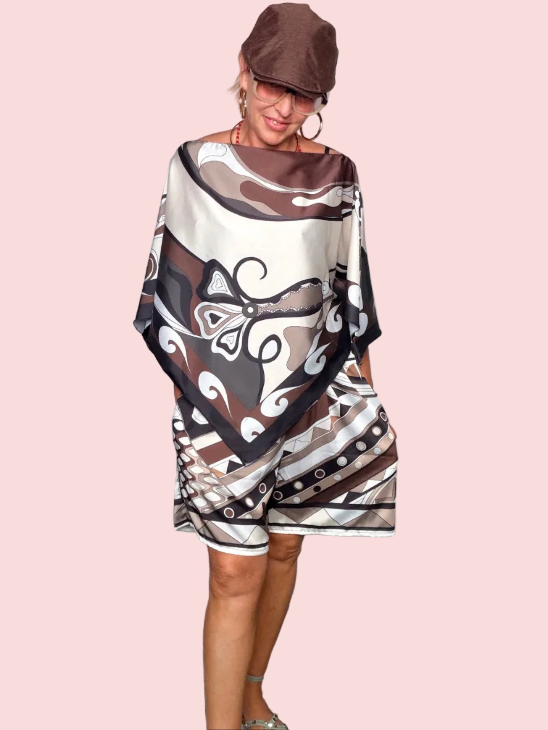 Completo Kaftan + Shorts — Stampa Satin Fantasia