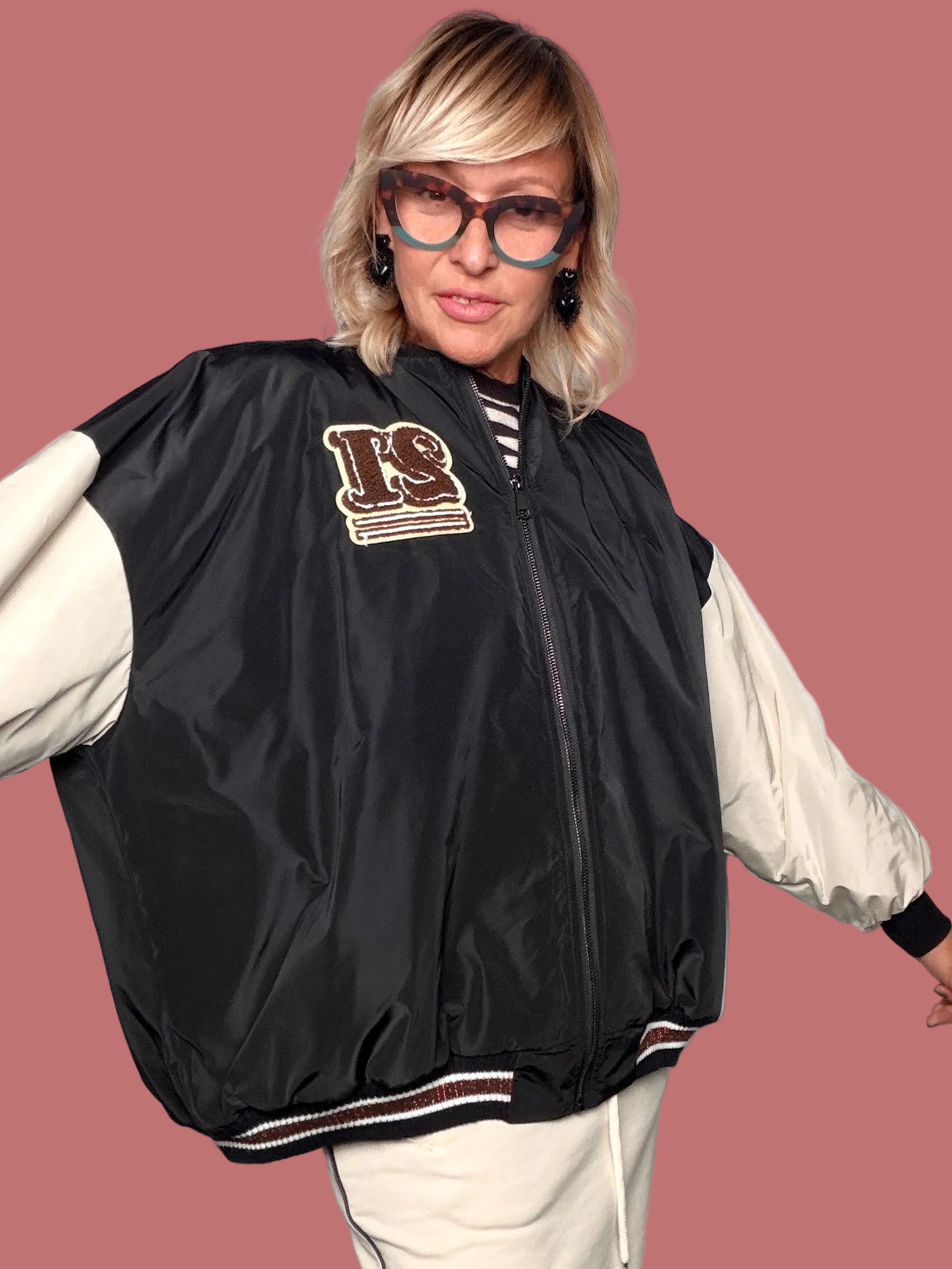 Bomber Le Streghe bicolore con scritta sul retro