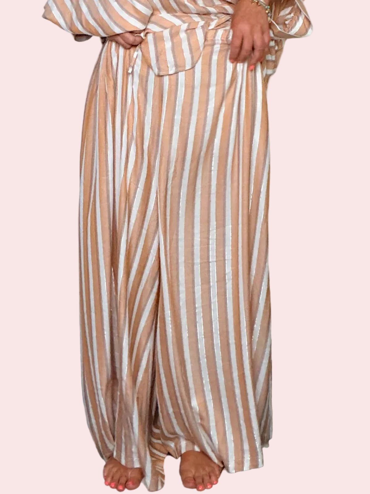 Camicia Oversize a Righe con Maniche a Pipistrello