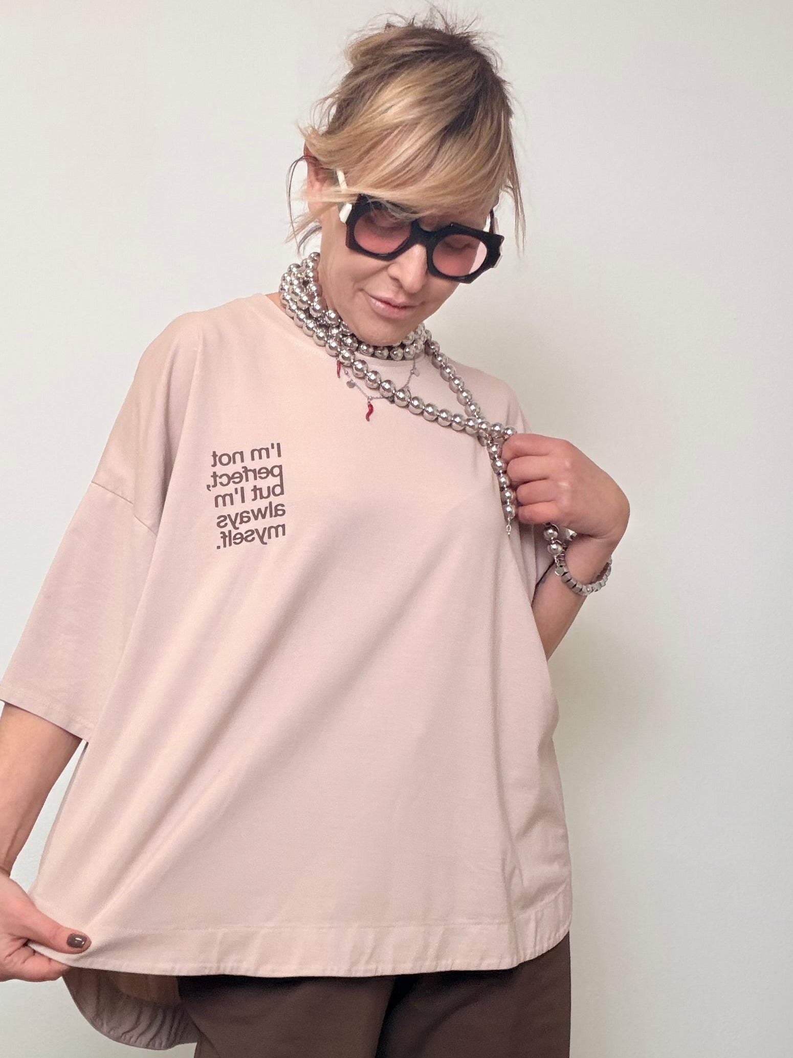 T-shirt oversize con stampa grafica