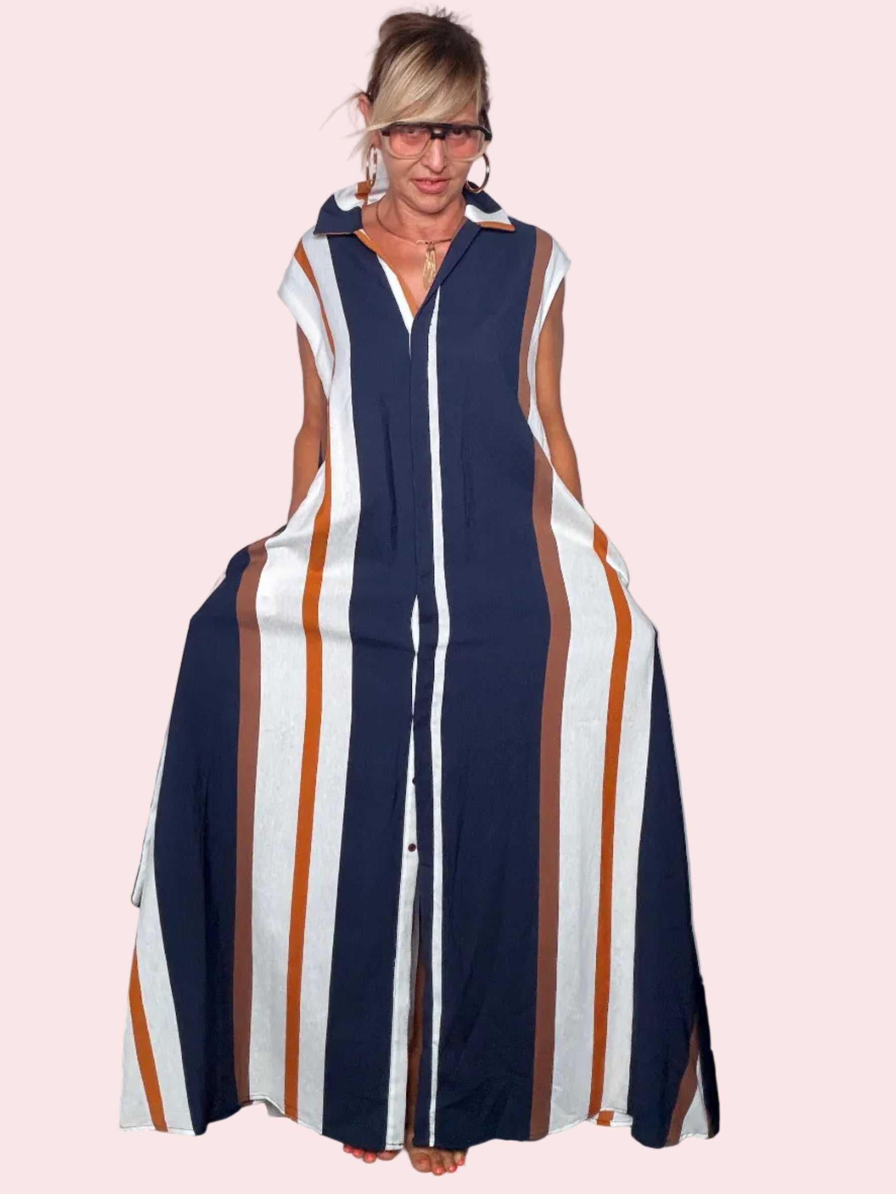 Abito Maxi a Righe con Cintura — Senza Maniche