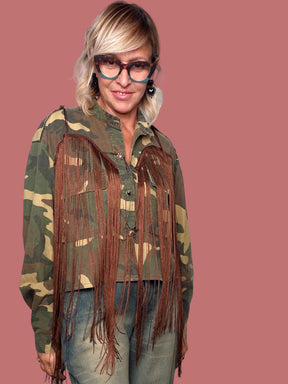Giacca Le Streghe camouflage con lunghe frange