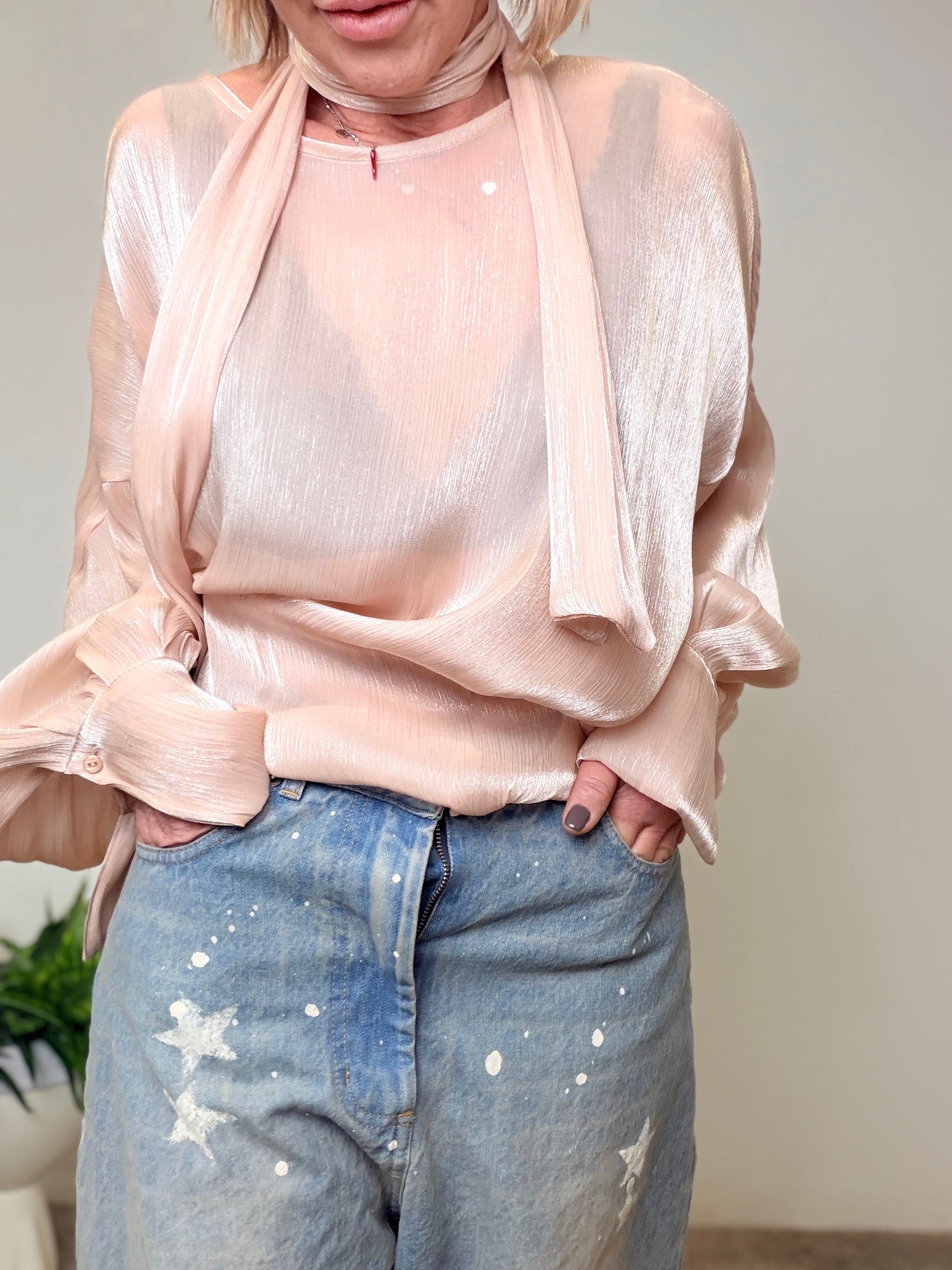 Jeans Azzurri Stelle e Schizzi Vernice Bianca a Gamba Ampia