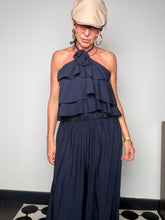 Tuta Jumpsuit Halter con Triplo Volant e Schiena Scoperta