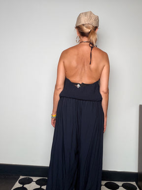 Tuta Jumpsuit Halter con Triplo Volant e Schiena Scoperta