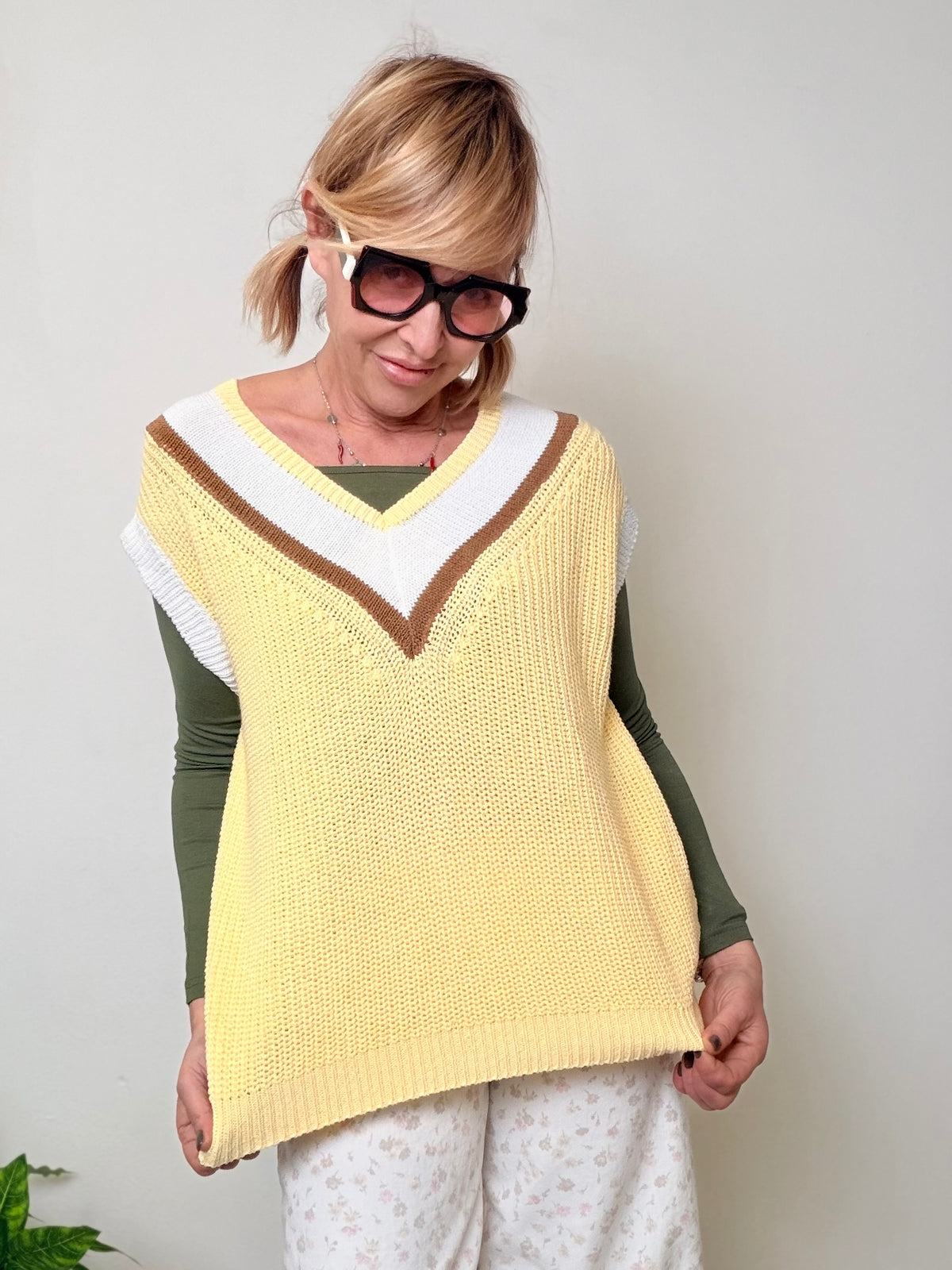 Gilet Senza Maniche Scollo a V Righe -