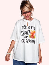 T-Shirt Oversize "Reggo più Spritz che Persone"