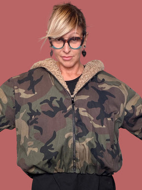 Giubbotto Female camouflage con collo effetto pelliccia e interno arancio