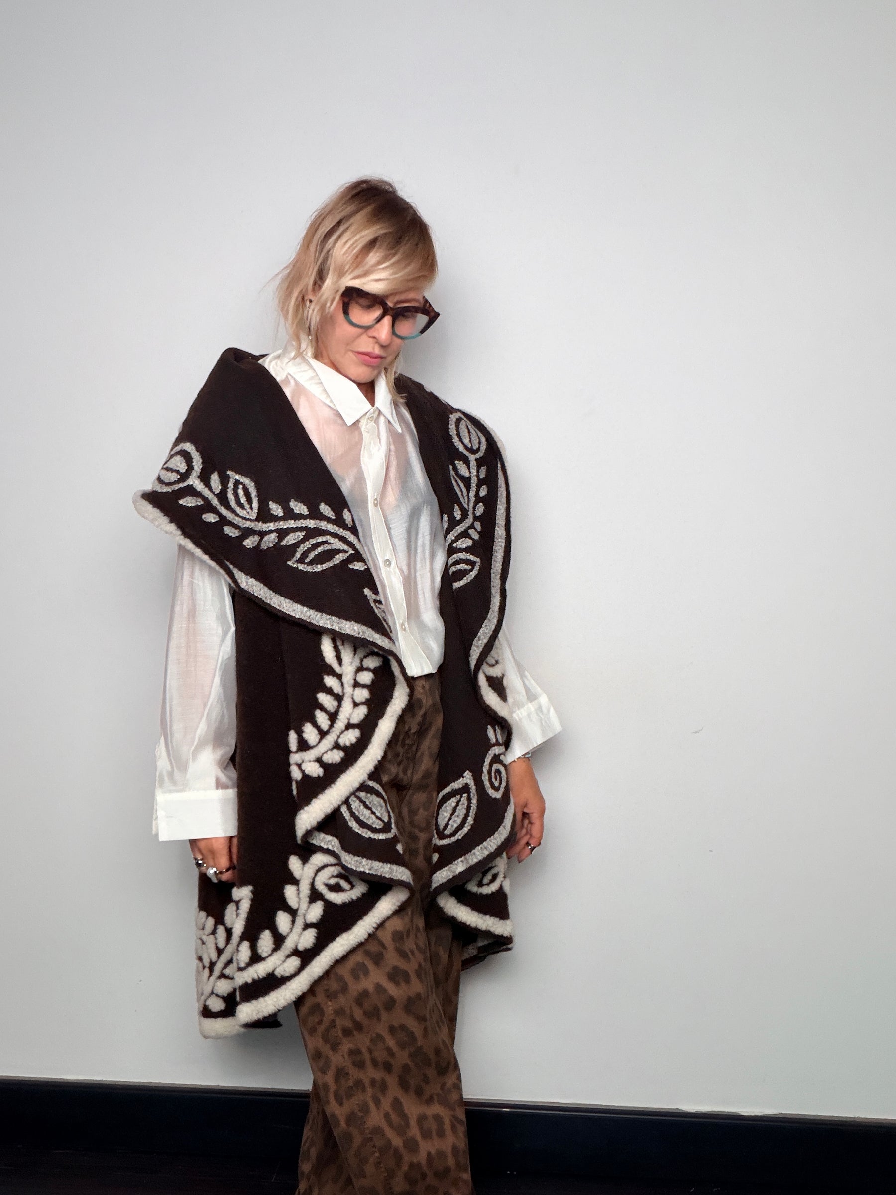 Gilet lungo in lana con collo avvolgente