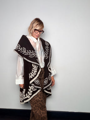 Gilet lungo in lana con collo avvolgente