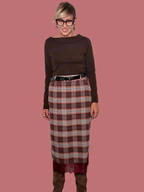 Gonna midi a quadri con bordo in pizzo