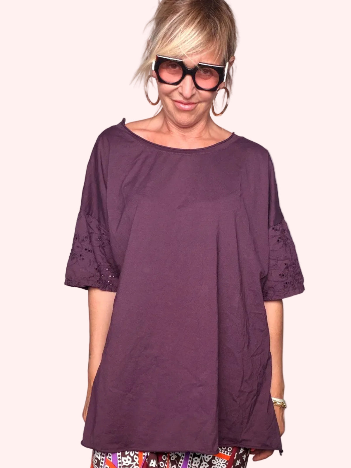 Maxi T-Shirt Oversize con Maniche Kimono e Inserto Sangallo