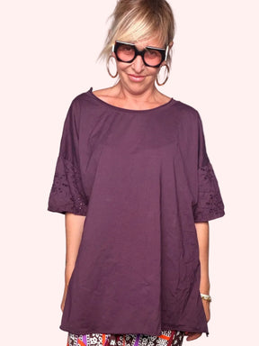 Maxi T-Shirt Oversize con Maniche Kimono e Inserto Sangallo
