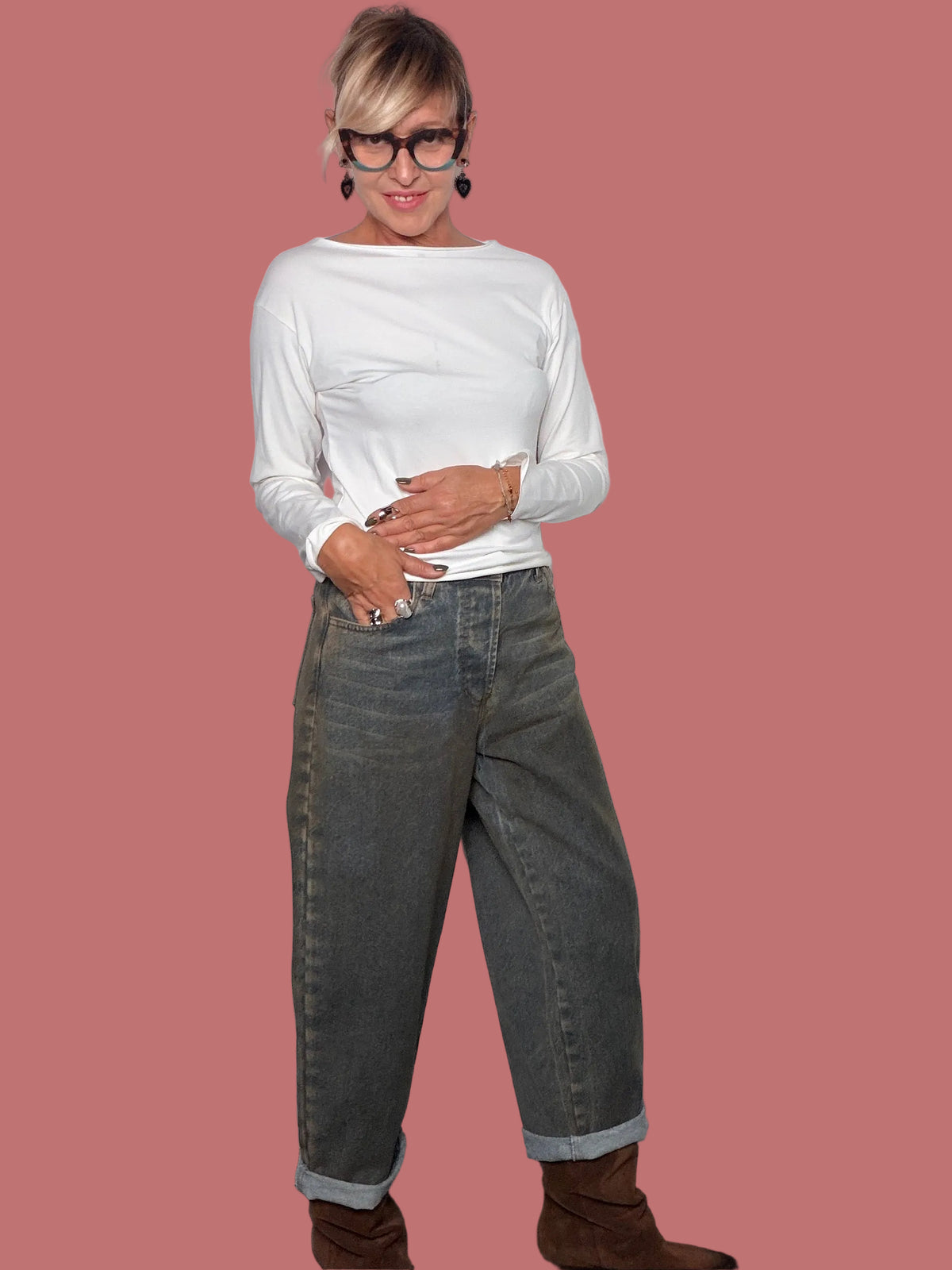 Jeans Philia Loft grigi dalla linea a ovetto