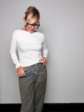 Jeans Philia Loft grigi dalla linea a ovetto