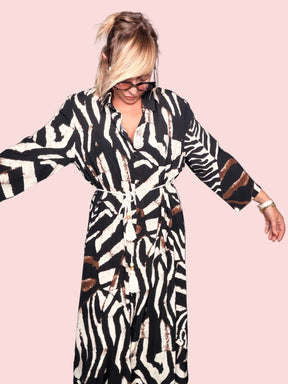 Abito Chemisier Kaftan Zebrato con Cintura a Nappine