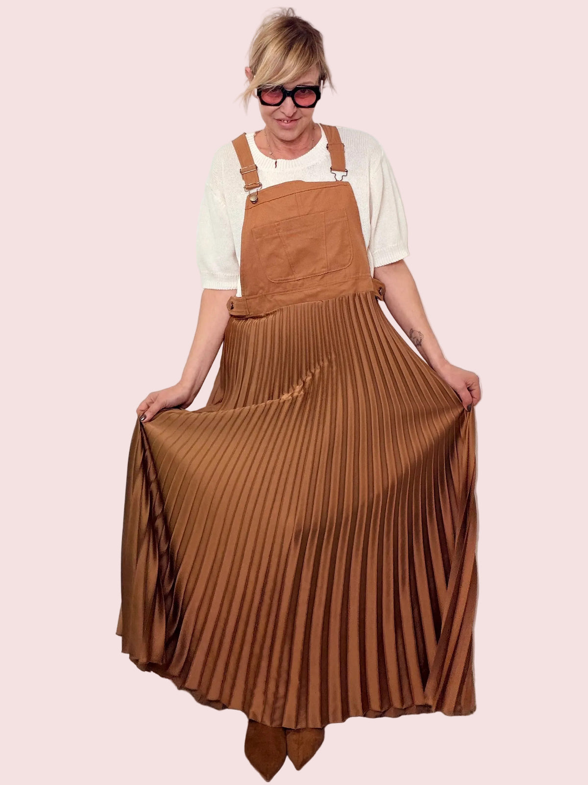 SALOPETTE CON GONNA PLISSETTATA