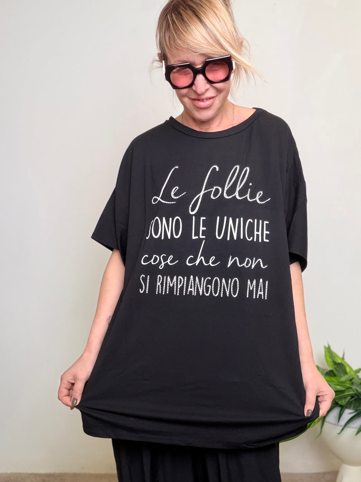 T-Shirt Bianca "Le Follie" Glitter Oversize Maniche Corte