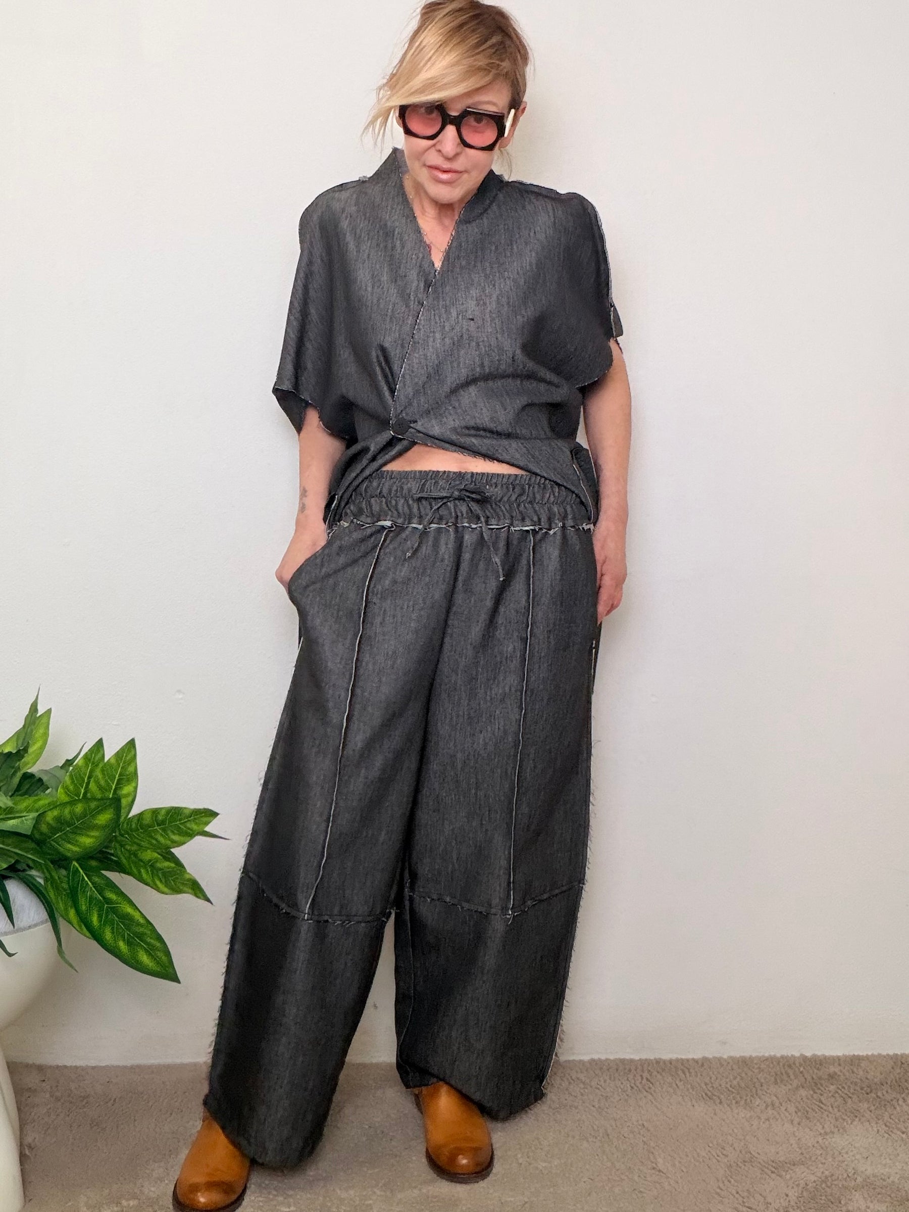 Pantalone palazzo lyocell lino cuciture contrasto