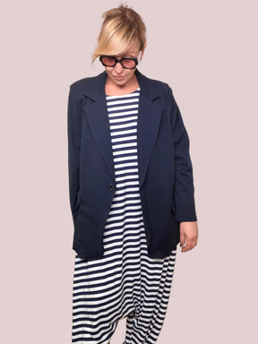 Giacca blazer nera oversize colletto revers tasche pattina