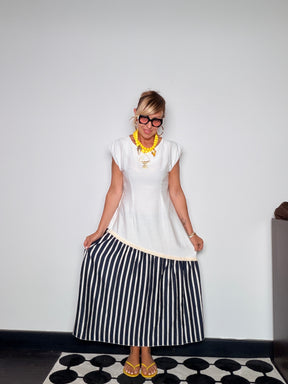 Abito Maxi Bicolore a Righe con Inserto in crochet