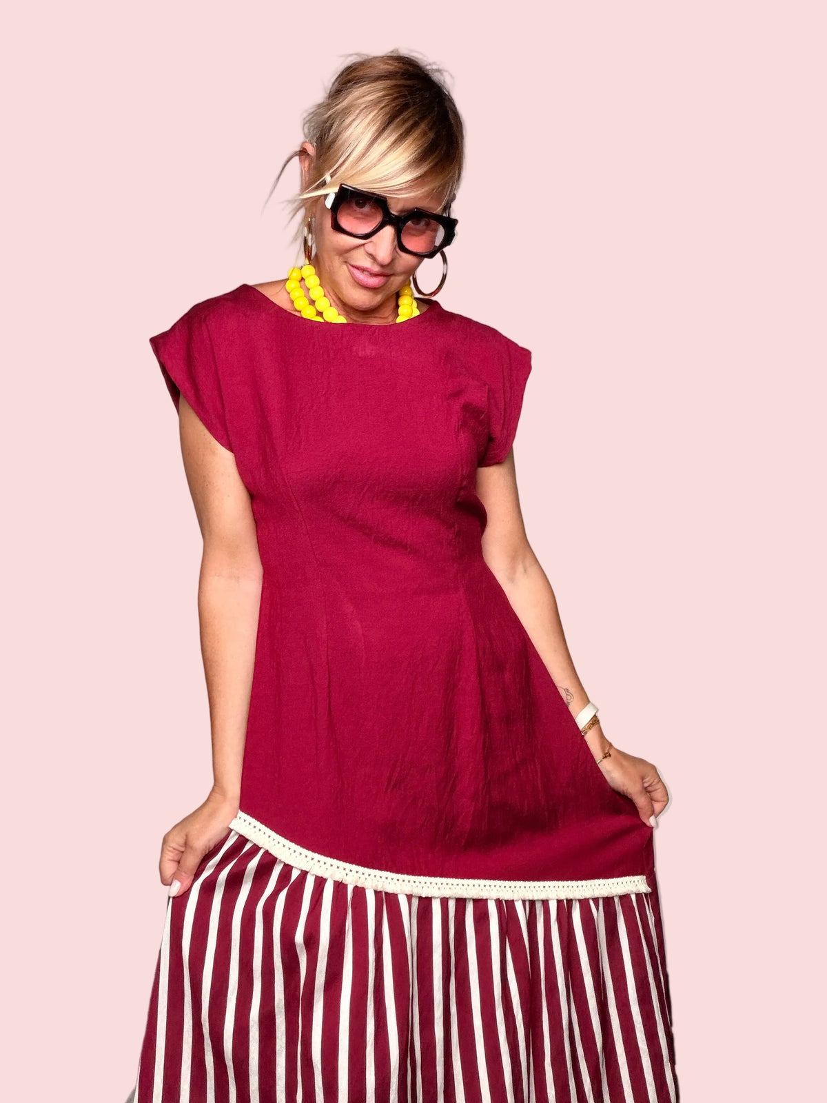 Abito Maxi Bicolore a Righe con Inserto in crochet