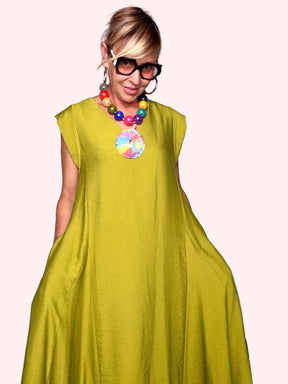 Abito Maxi con Scollo a V e Spalle Strutturate