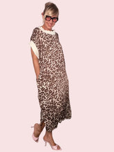 Abito Maxi Leopardato con Dettaglio in Maglia — Beige/Marrone