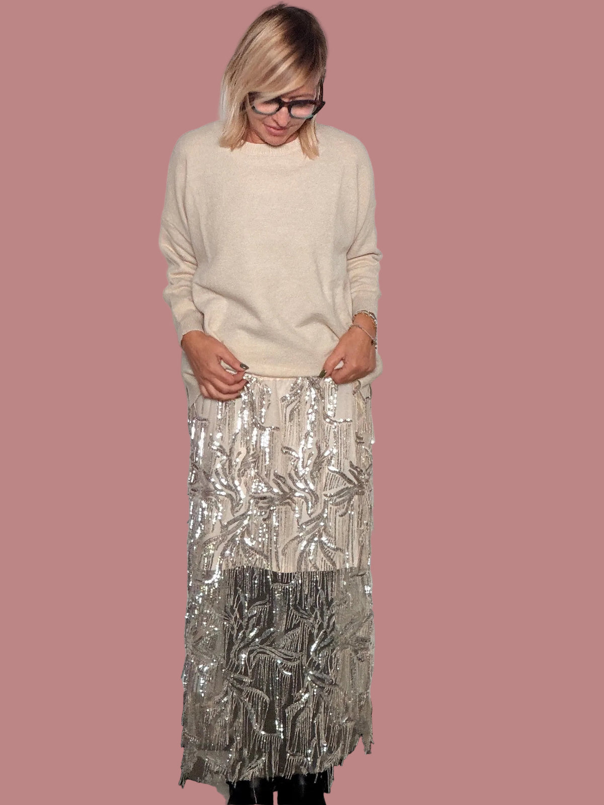 Gonna lunga con paillettes argento e trasparenze