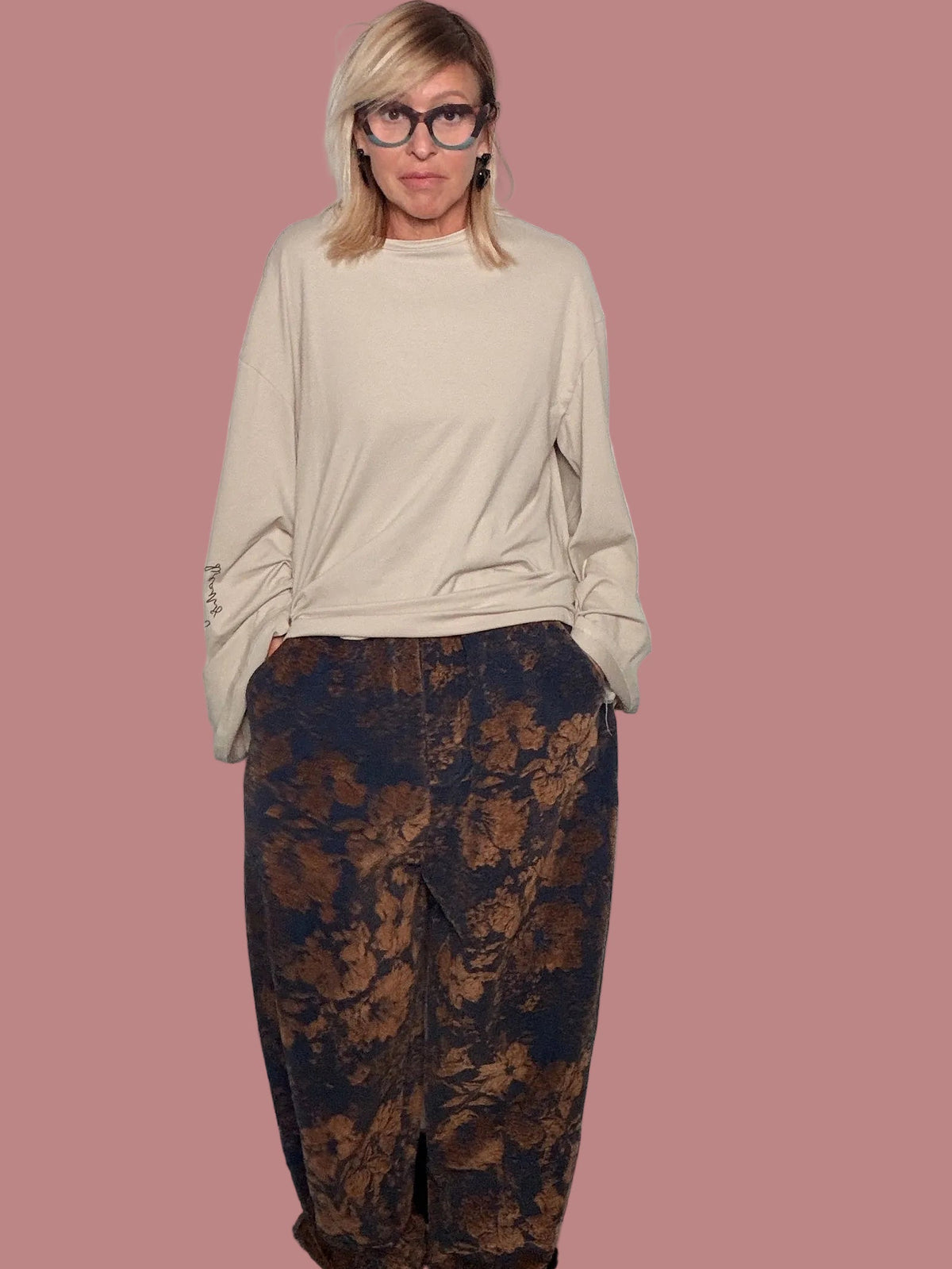 Pantalone ampio fantasia floreale con vita elasticizzata
