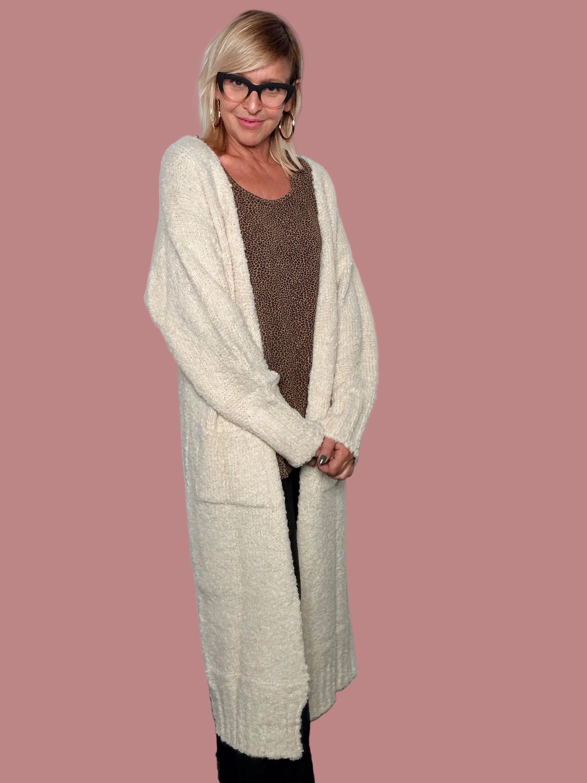 Cardigan lungo bouclé panna con tasche