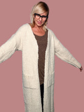 Cardigan lungo bouclé panna con tasche
