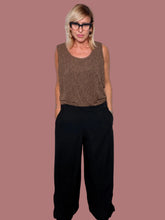 Pantalone palazzo crop nero con tasche