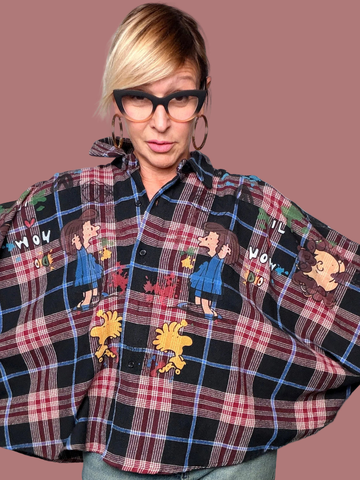 Camicia oversize a quadri con stampa cartoon